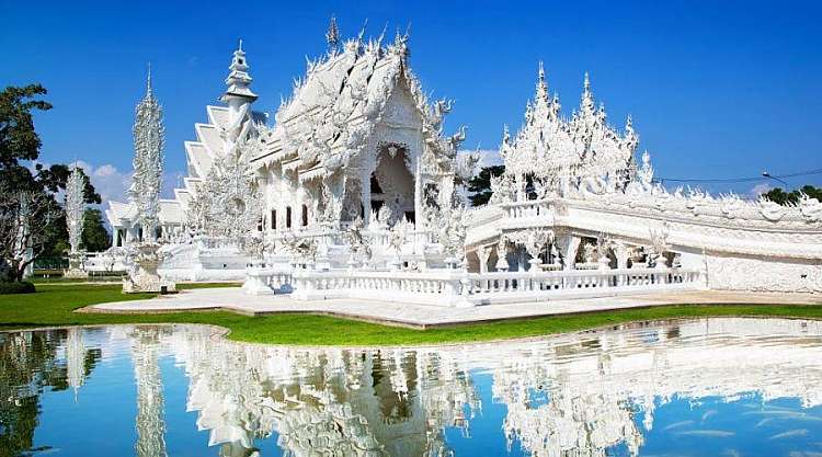Tempio Bianco (Wat Rong Khun)